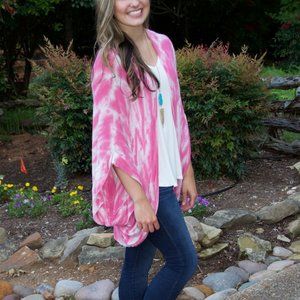 Sage Lightweight Pink/White Textured Wrap/Kimono